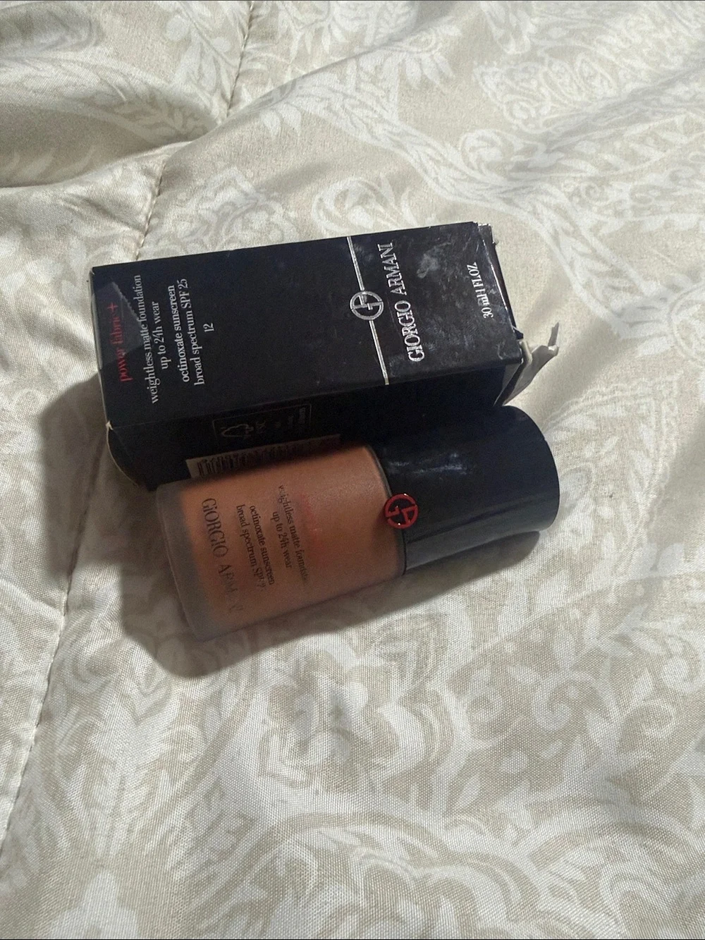 Giorgio Armani Foundation in Black and Warm Brown